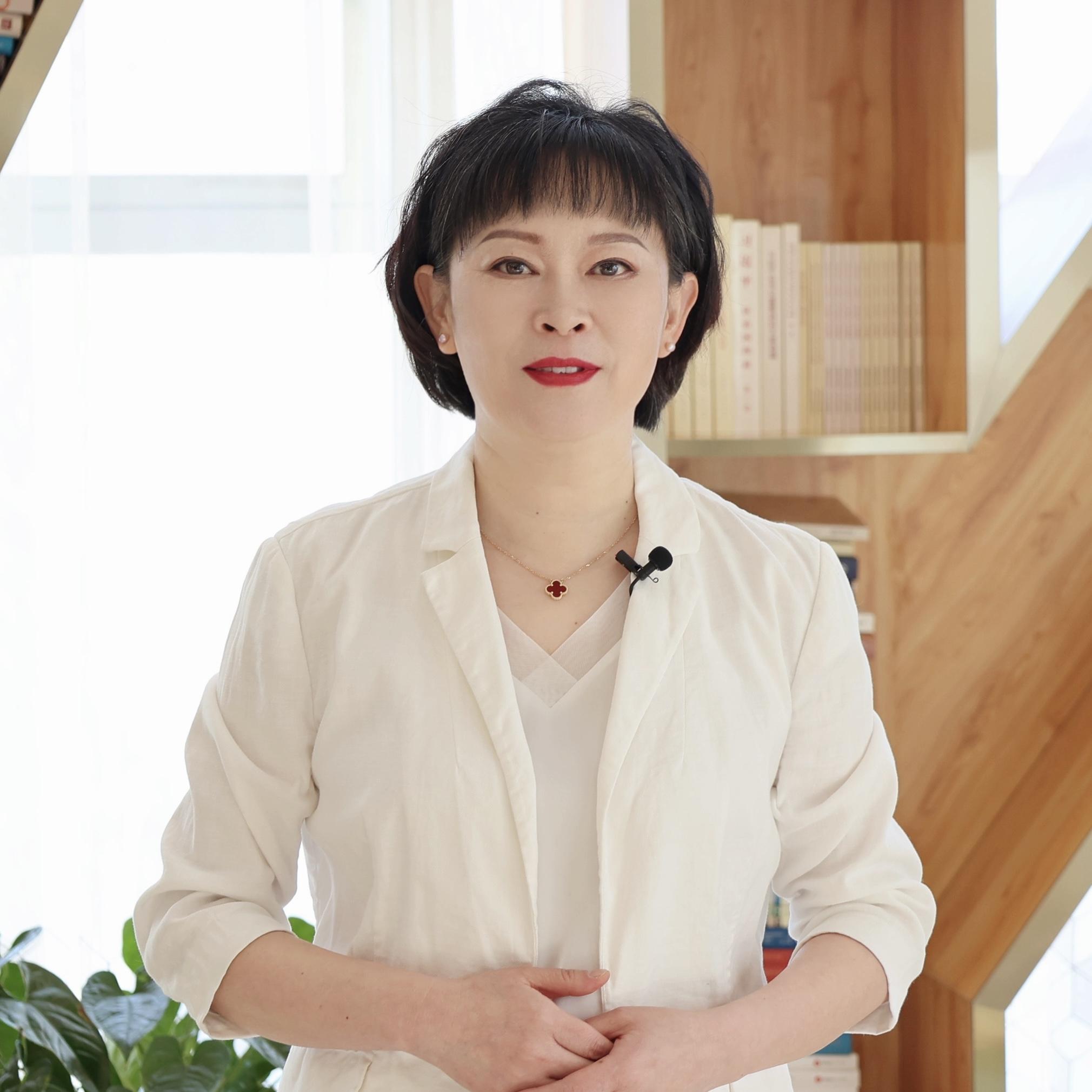 王晓霞