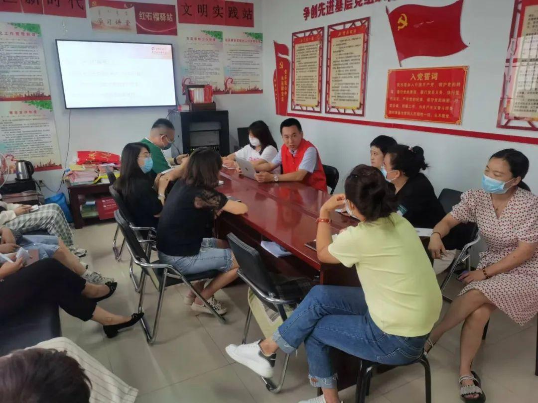 公益普法进社区| 盈科呼和浩特律师走进鱼池巷社区开展普法宣讲活动